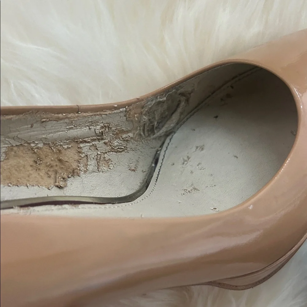 COACH Womens Beige Giovanna Patent Leather Heels Sz 7.5 - Picture 13 of 17